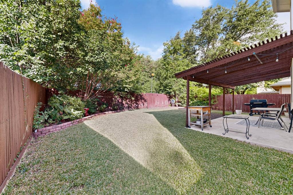 2109 Wentworth Drive, Flower Mound, TX 75028