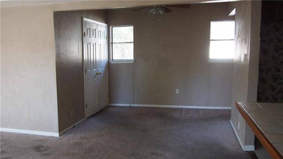 5216 Mallory Drive, Haltom City, TX 76117 5216 Mallory Drive, Haltom City, TX 76117