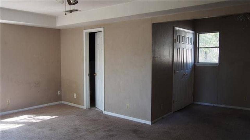 5216 Mallory Drive, Haltom City, TX 76117 5216 Mallory Drive, Haltom City, TX 76117