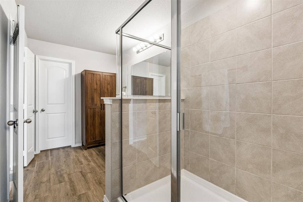 Large walk in shower