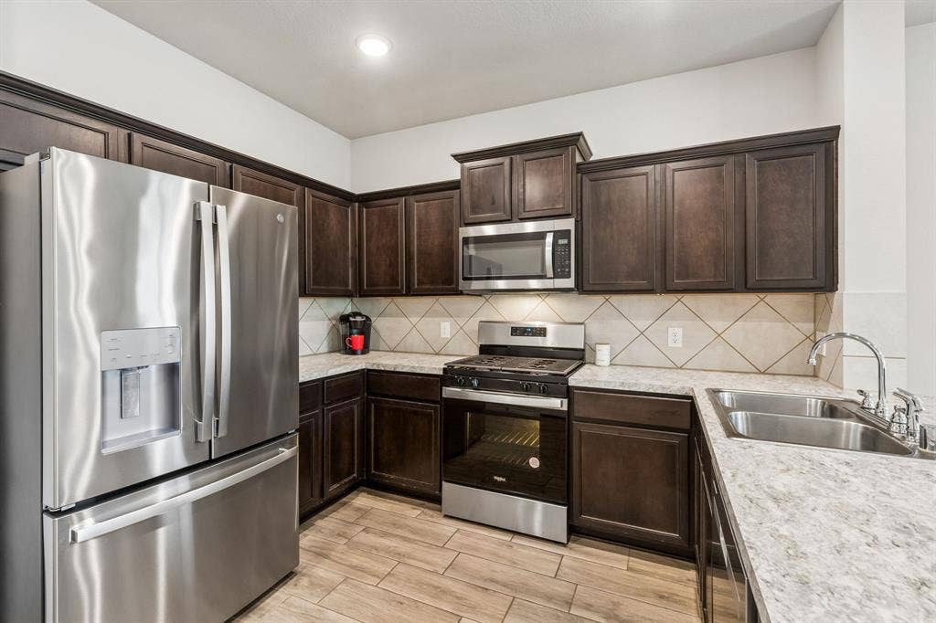 Beautiful kitchen with stainless steal appliances