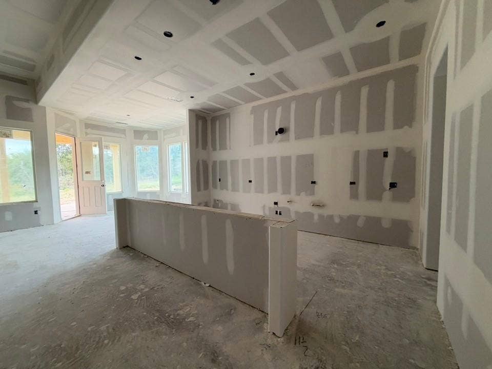 124 Oak Grove Way, Springtown, TX 76082
