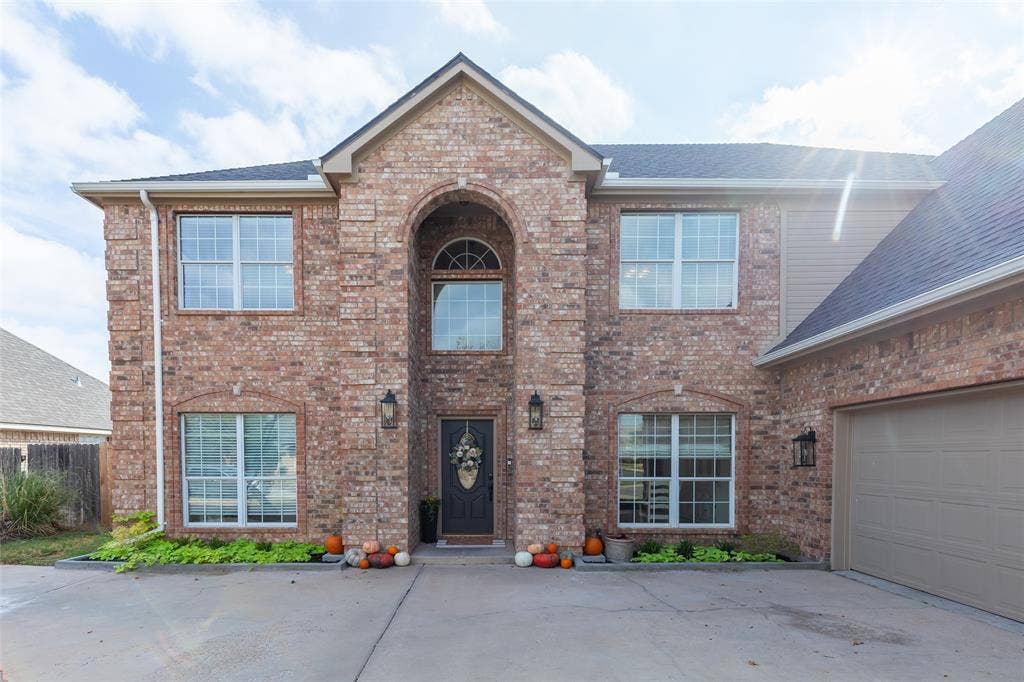 8325 Thompson Parkway, Abilene, TX 79606