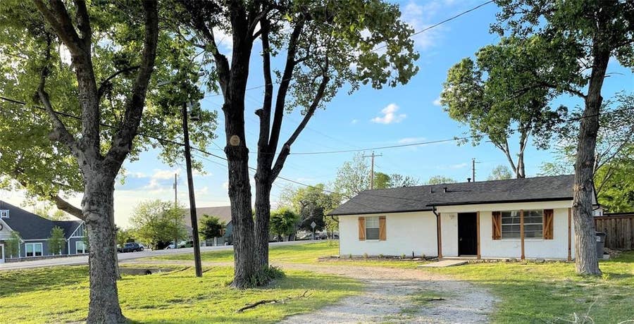 Property photo for 101 E 2nd Street, Prosper, TX