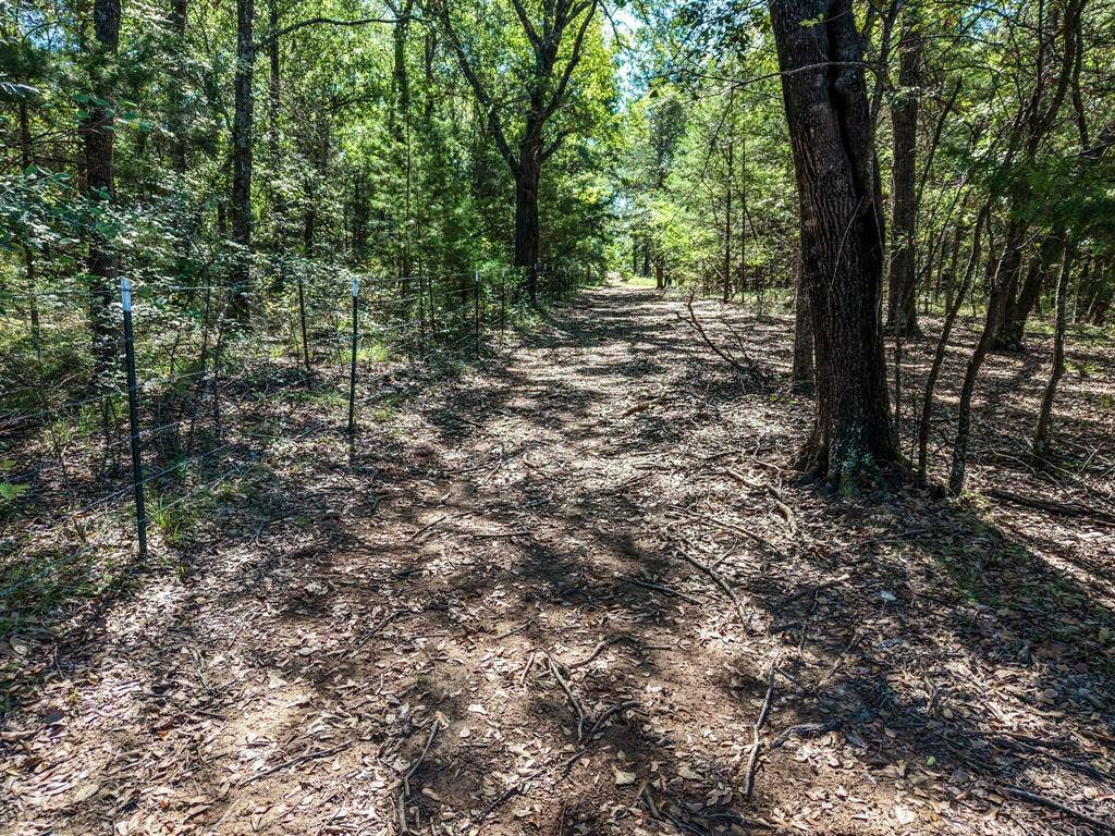 000 FM 1510, Paris, TX 75460