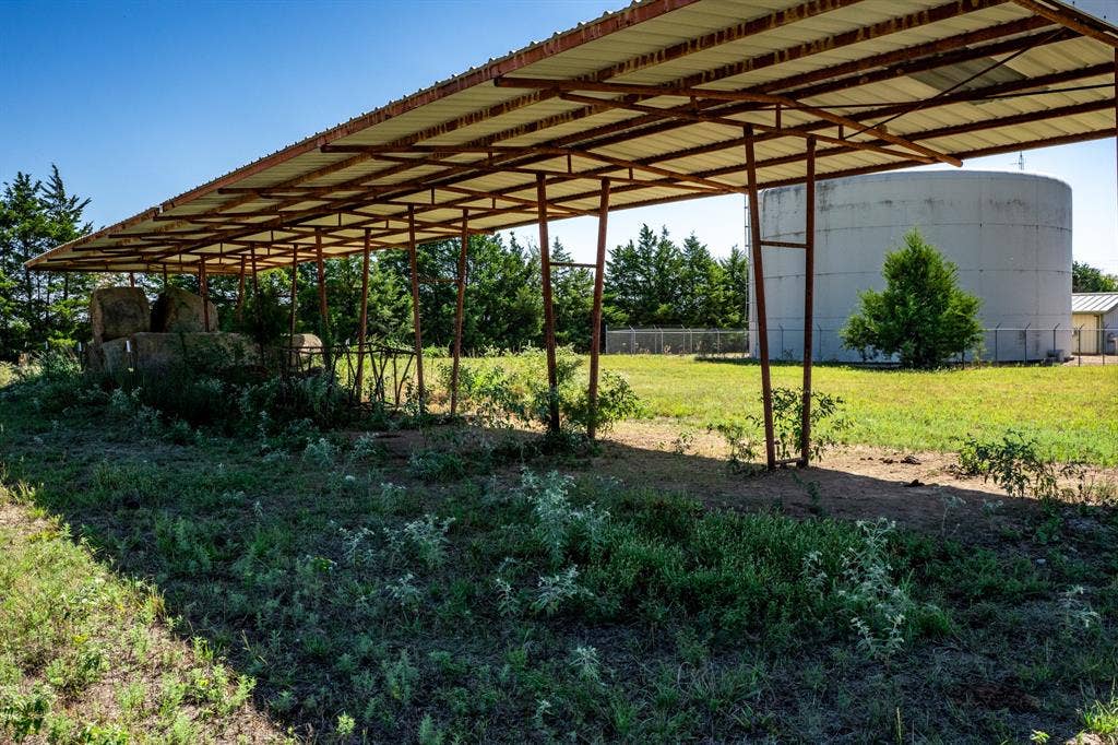 000 FM 1510, Paris, TX 75460
