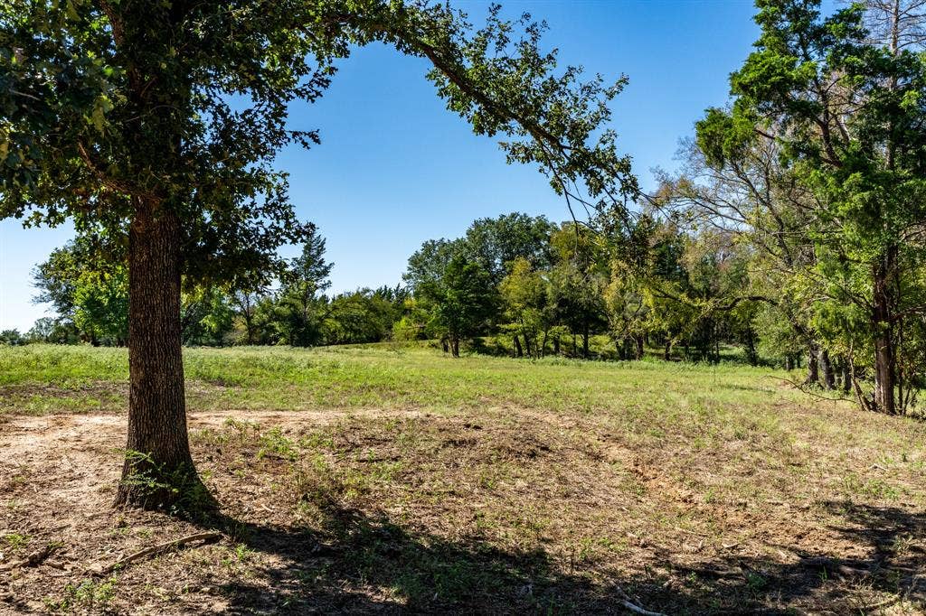 000 FM 1510, Paris, TX 75460