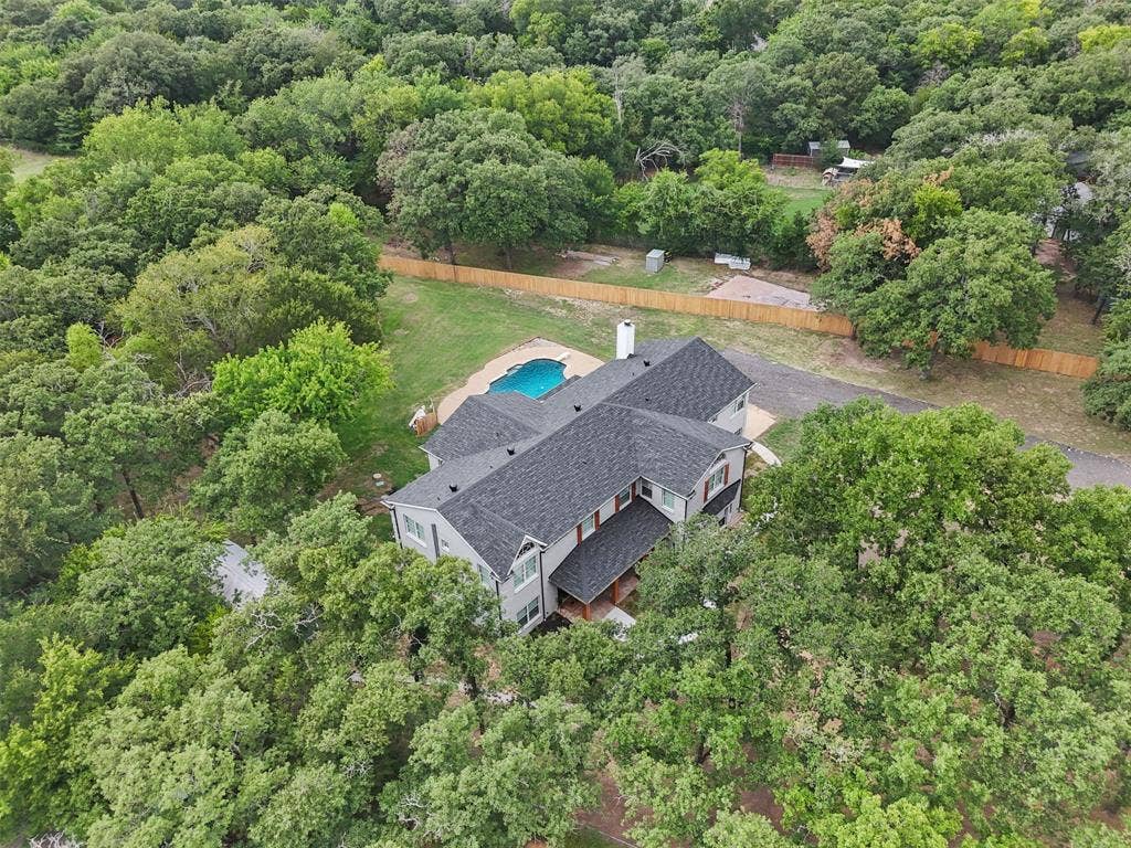 5860 Newt Patterson Road, Mansfield, TX 76063 2.89 Acres with fully renovated, multigenerational house