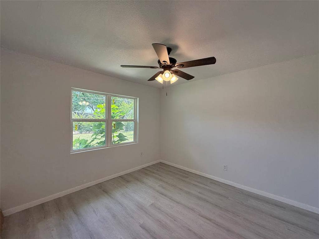 522 Donald Drive, Garland, TX 75041 522 Donald Drive, Garland, TX 75041