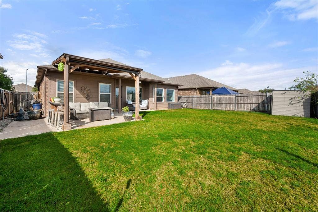 1060 Doe Meadow Drive, Fort Worth, TX 76028