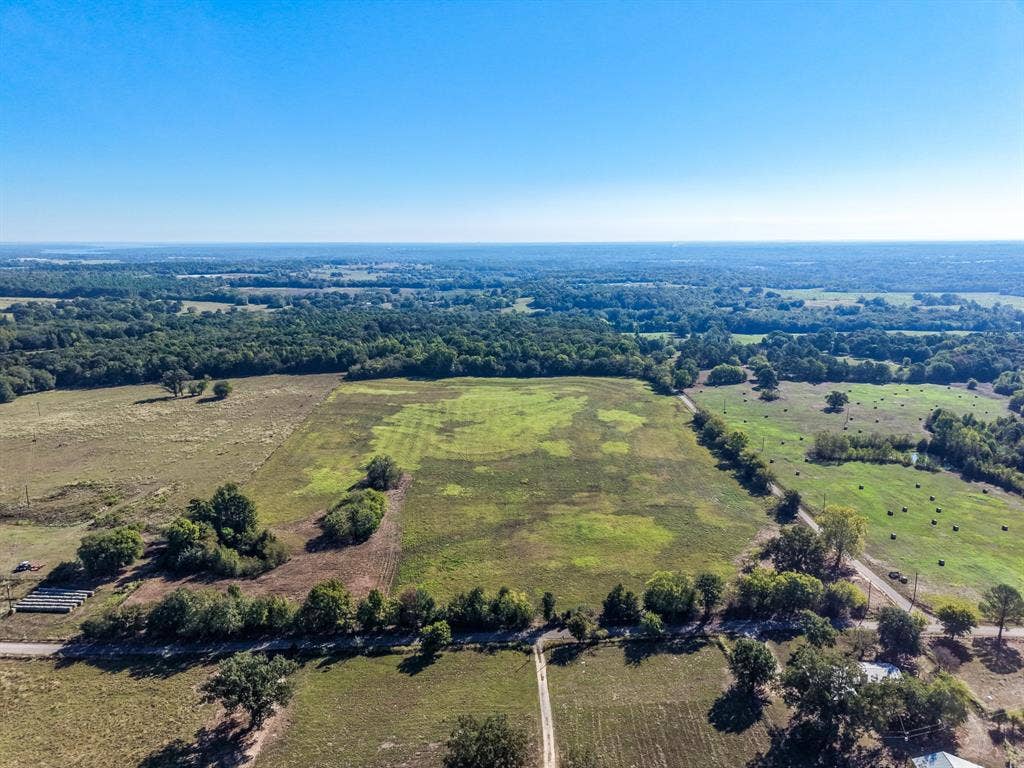 37 County Road SE 4435, Scroggins, TX 75480