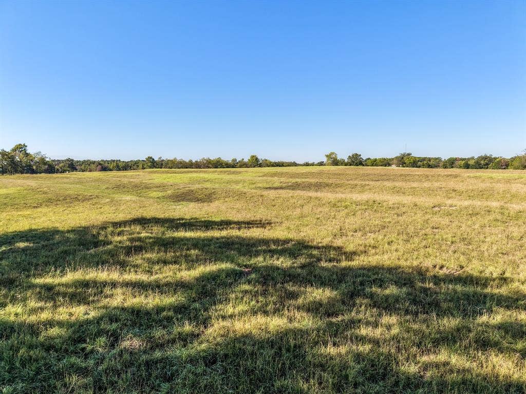 37 County Road SE 4435, Scroggins, TX 75480