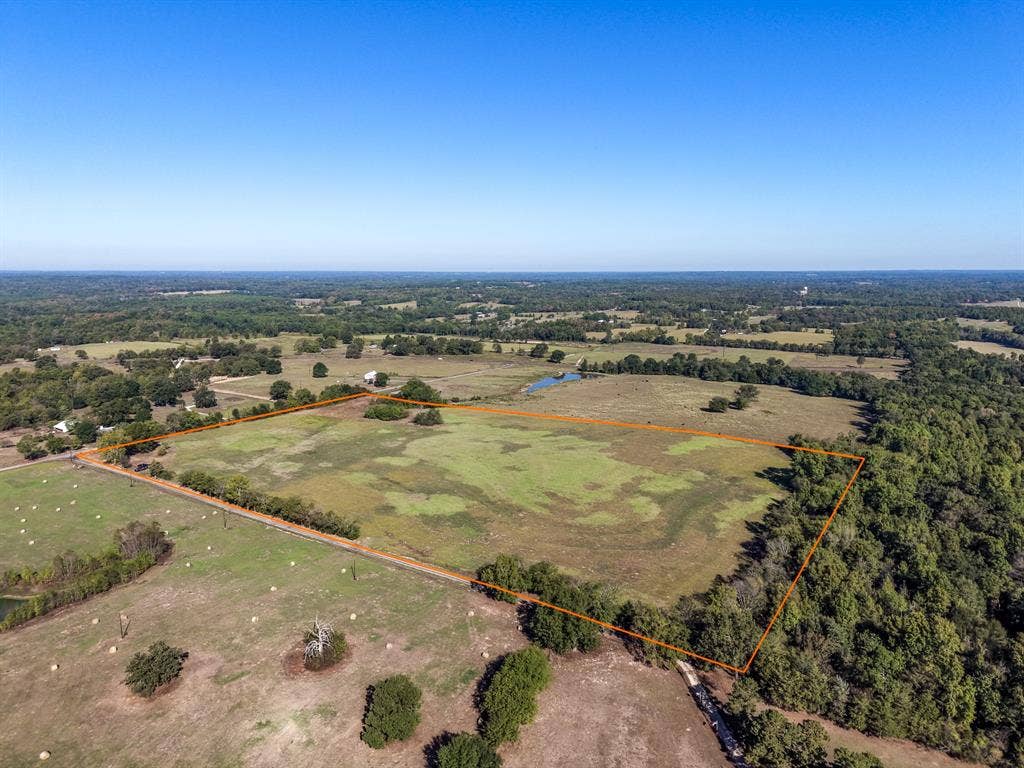 37 County Road SE 4435, Scroggins, TX 75480