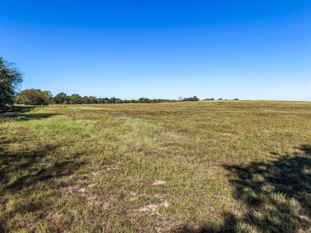 37 County Road SE 4435, Scroggins, TX 75480