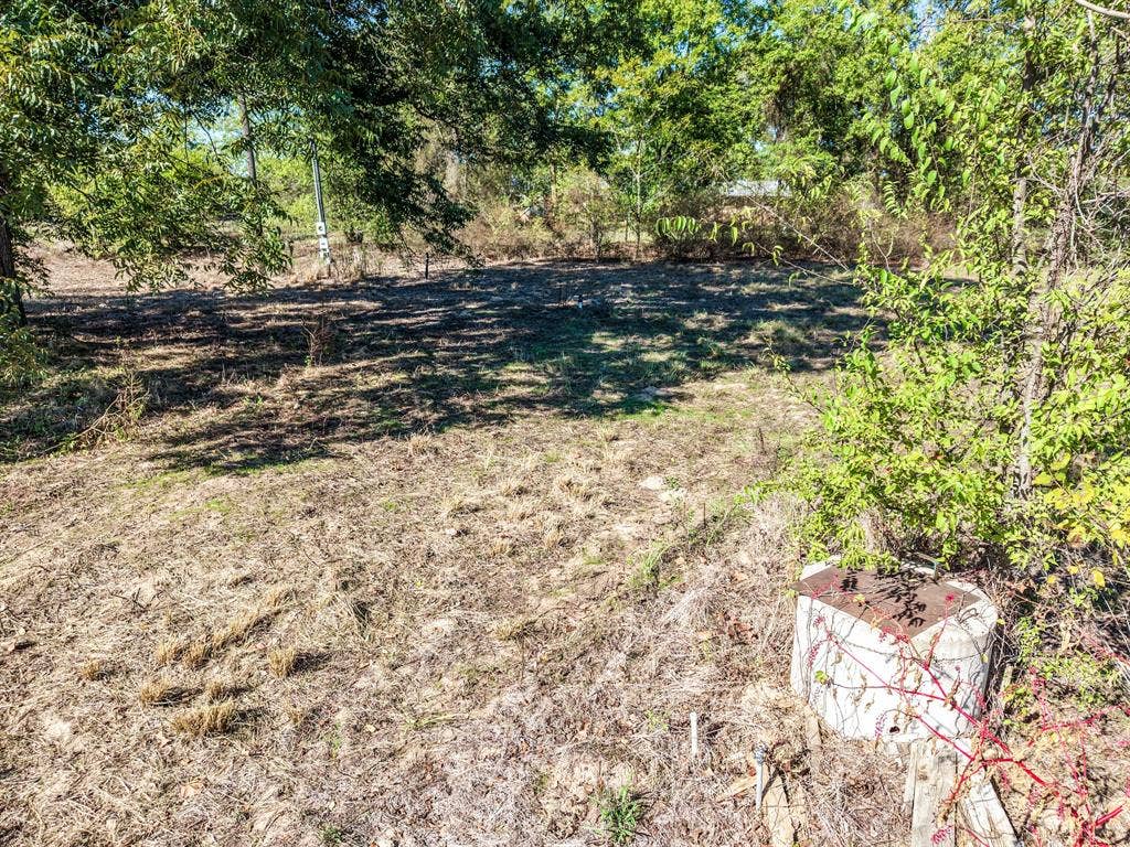 37 County Road SE 4435, Scroggins, TX 75480