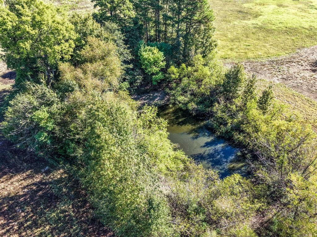 37 County Road SE 4435, Scroggins, TX 75480