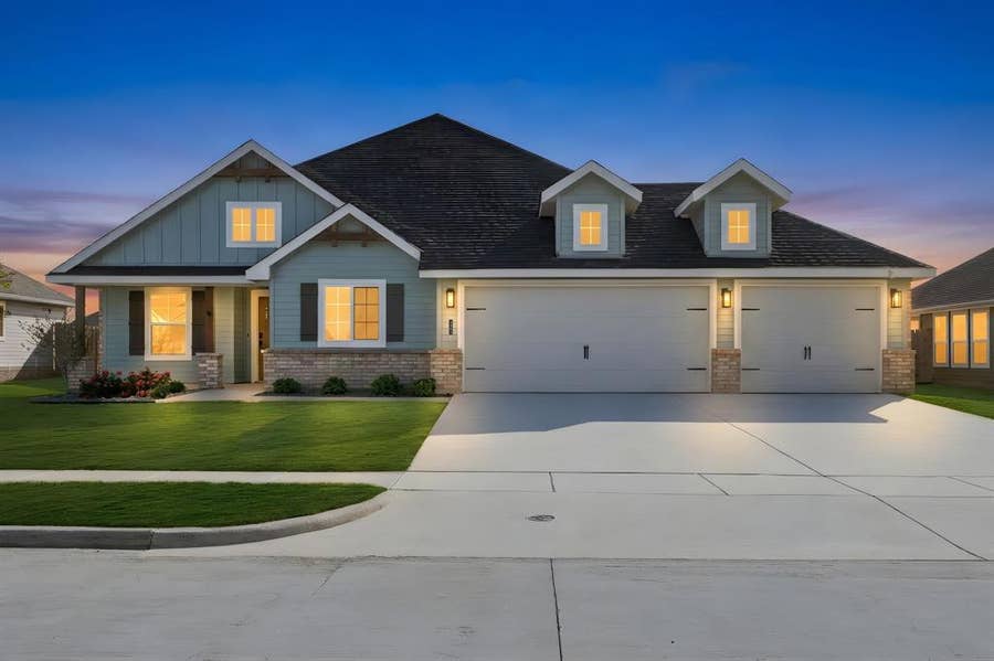 Property photo for 4203 Kristoff Lane, Sanger, TX