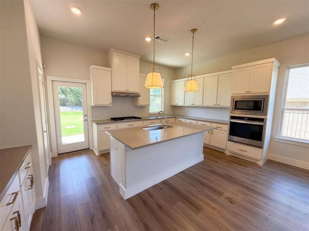 563 Torrey Pines Circle, Heath, TX 75032