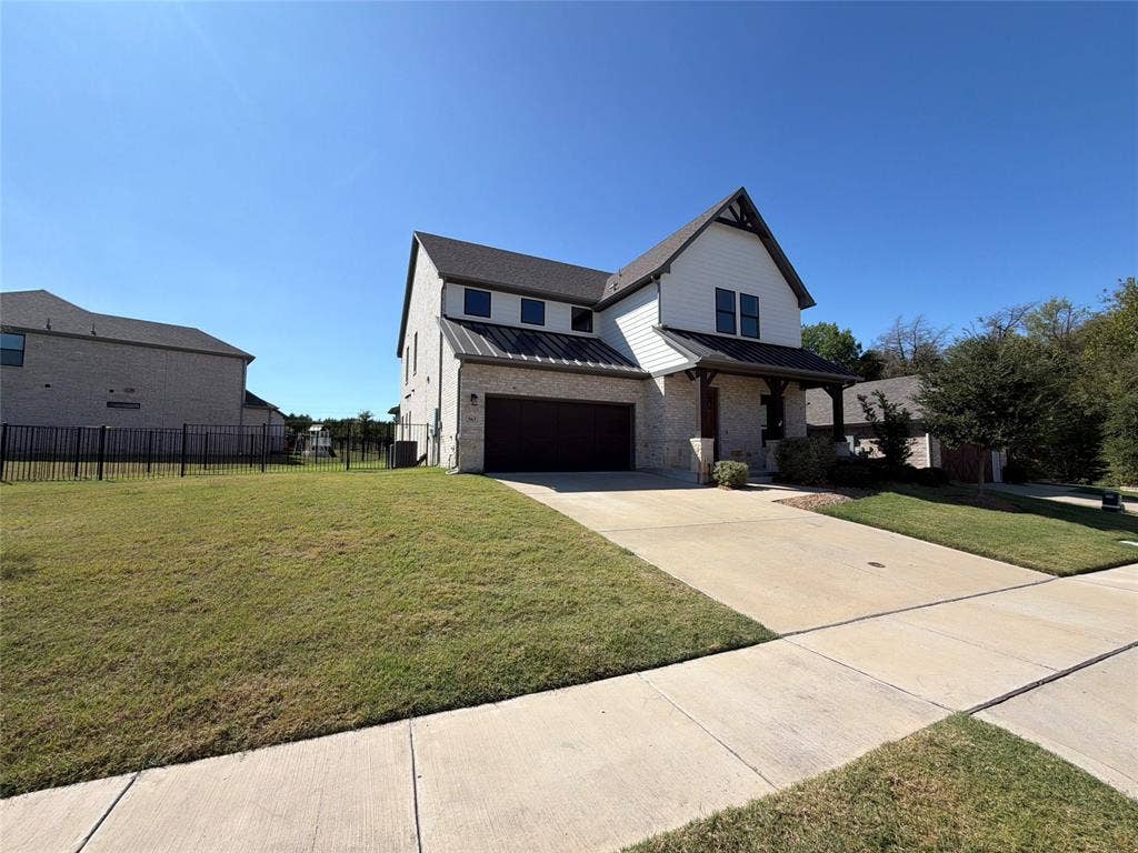 563 Torrey Pines Circle, Heath, TX 75032