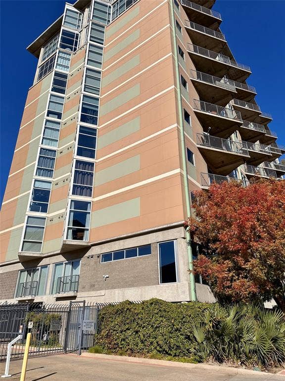 1001 Belleview Street, #307, Dallas, TX 75215 1001 Belleview Street, #307, Dallas, TX 75215
