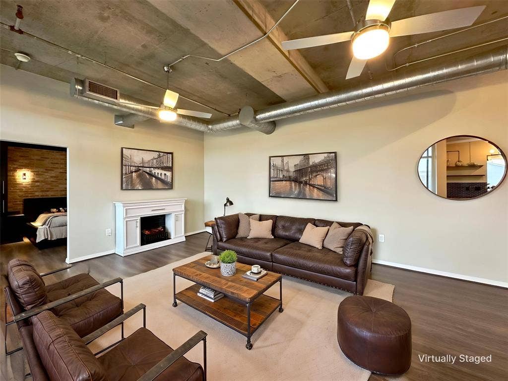 1001 Belleview Street, #307, Dallas, TX 75215 1001 Belleview Street, #307, Dallas, TX 75215
