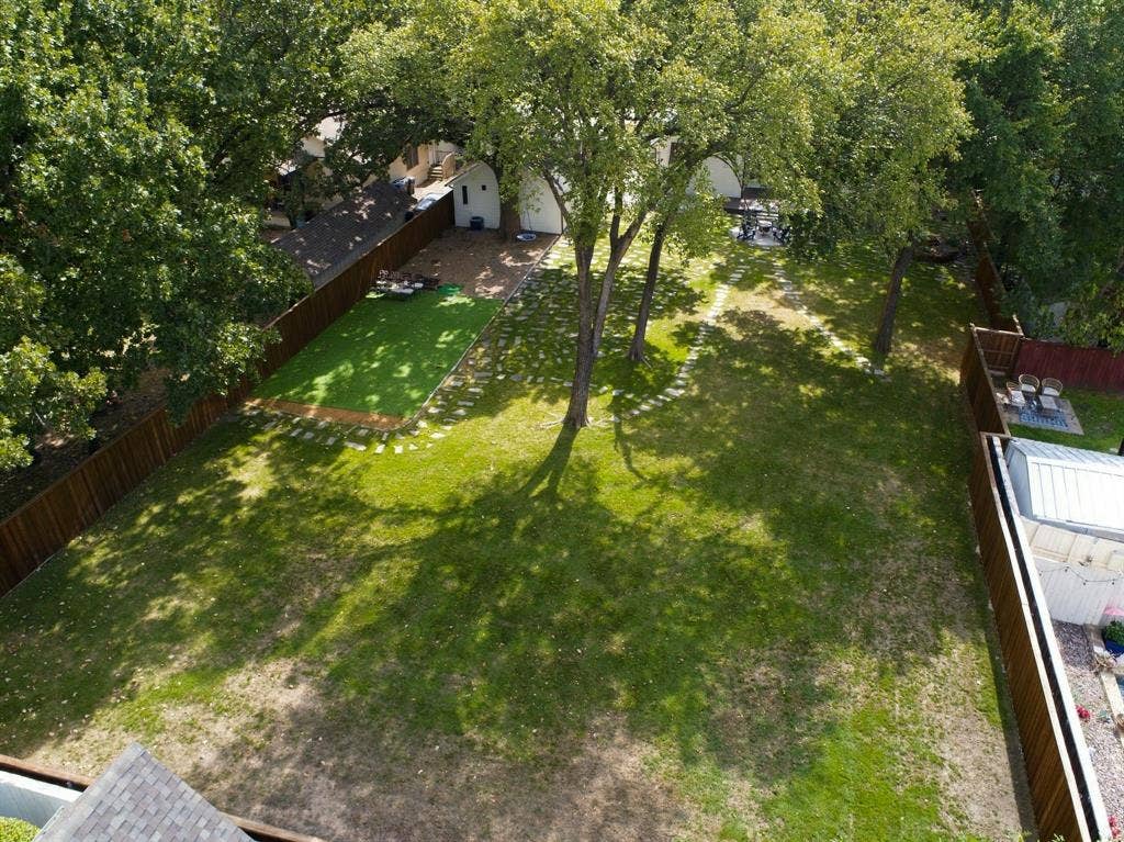 616 W Virginia Street, McKinney, TX 75069 616 W Virginia Street, McKinney, TX 75069