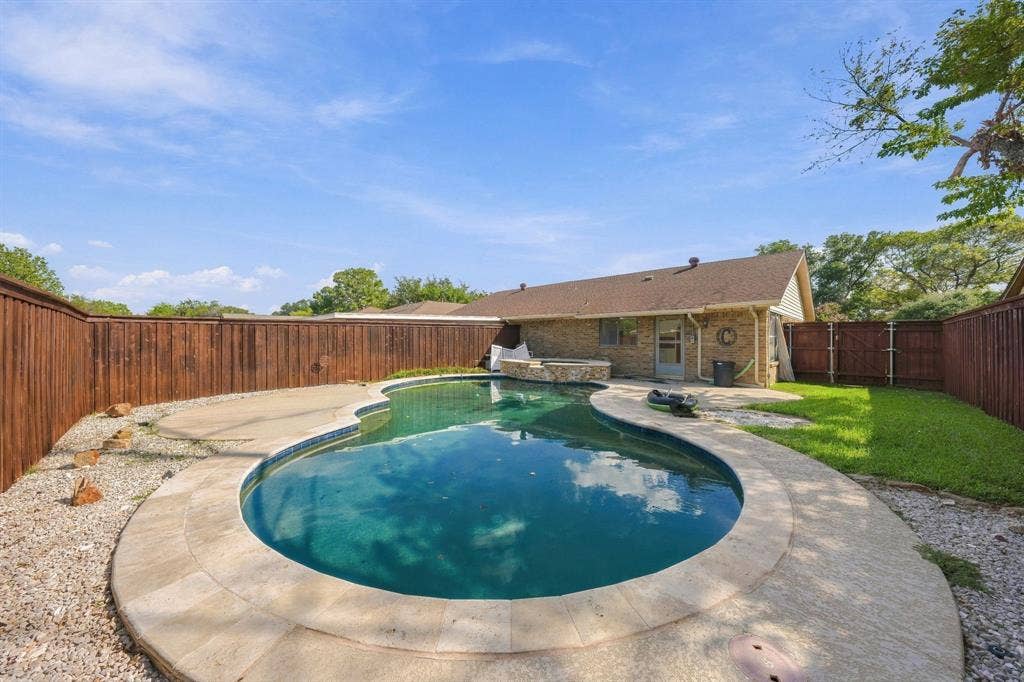 2009 Tulane Drive, Richardson, TX 75081