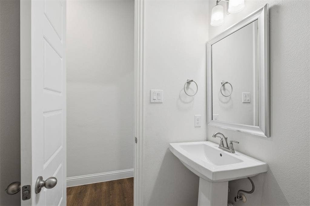 212 Lake Forest Trail, Anna, TX 75409