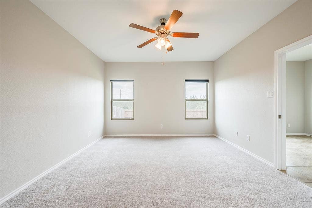 13841 Langston Lake Road, Fort Worth, TX 76262