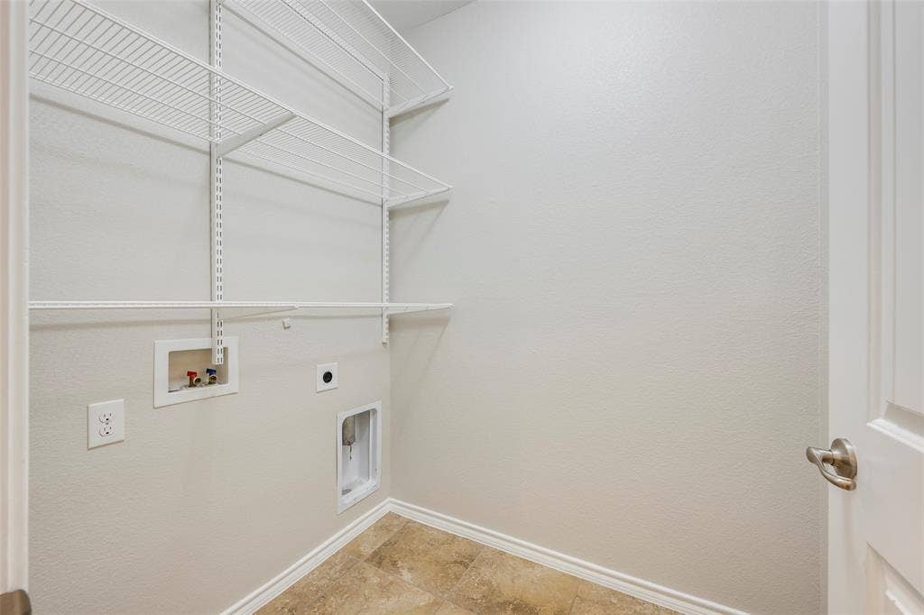 13841 Langston Lake Road, Fort Worth, TX 76262