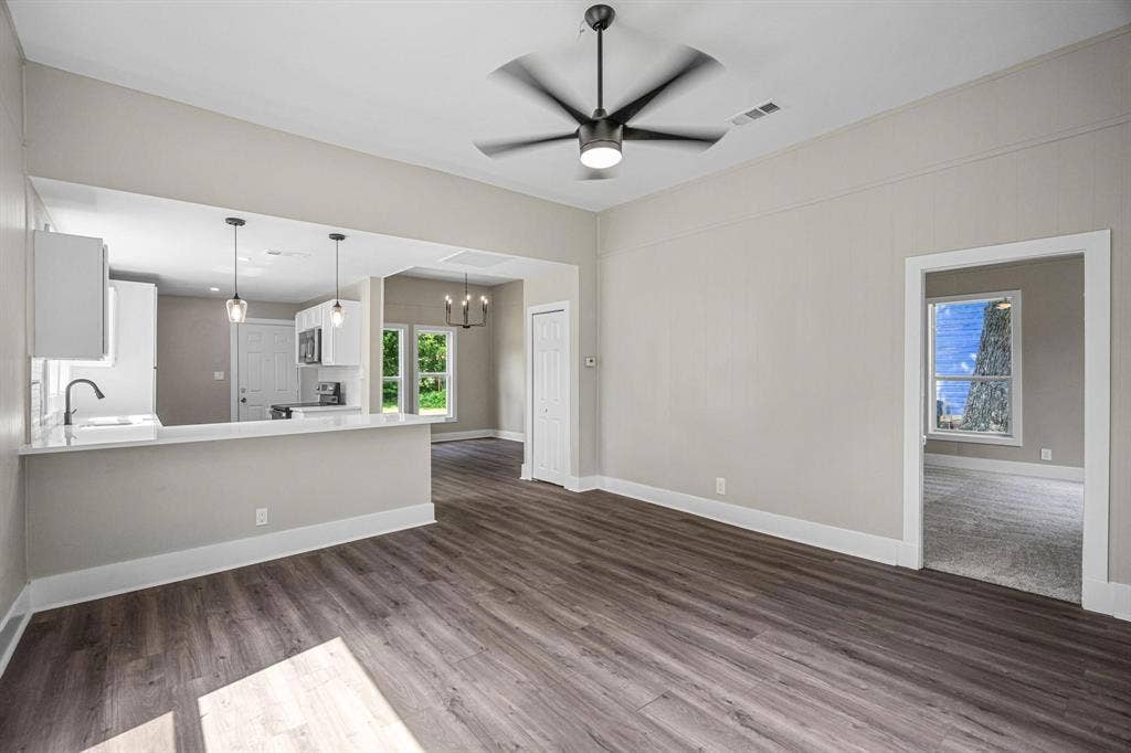 827 West Ellis Street, Sherman, TX 75092