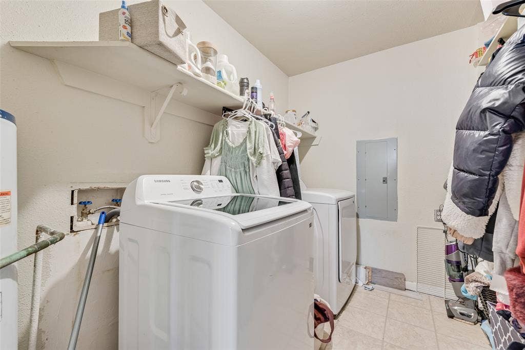 532 Mary Jane ln, Seagoville, TX 75159