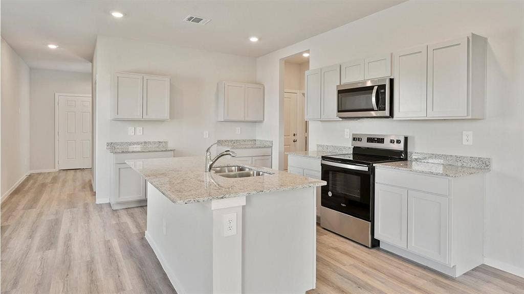 10643 dogwood Drive, Beasley, TX 77417