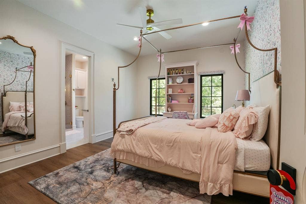 3030 Stonegate Boulevard, Tyler, TX 75703 3030 Stonegate Boulevard, Tyler, TX 75703