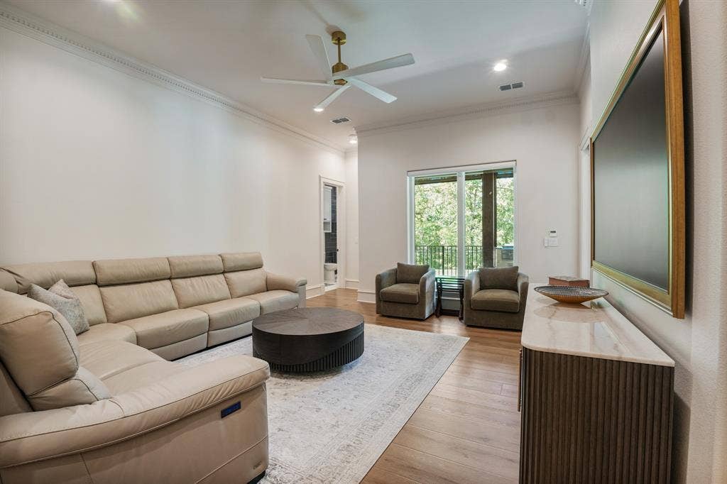3030 Stonegate Boulevard, Tyler, TX 75703 3030 Stonegate Boulevard, Tyler, TX 75703