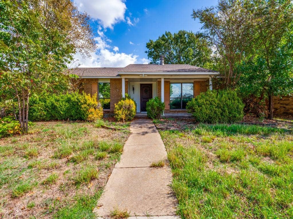 3218 Rose Hill Road, Carrollton, TX 75007 3218 Rose Hill Road, Carrollton, TX 75007