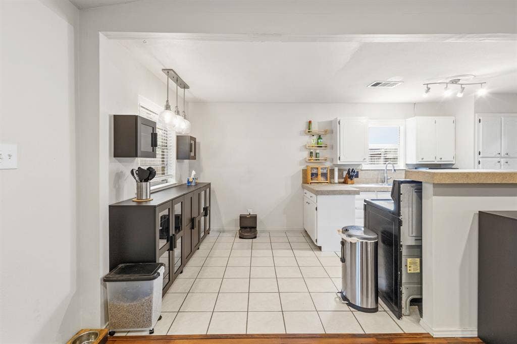 2804 Mintwood Place, Arlington, TX 76016