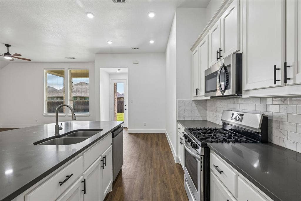 1506 Calcot Lane, Forney, TX 75126