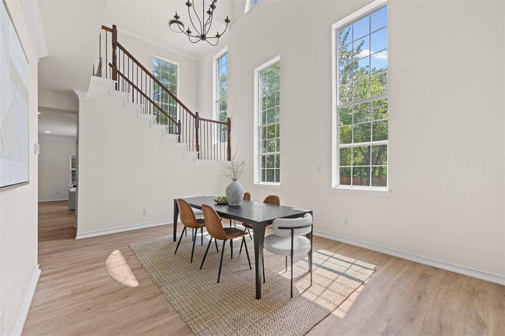 5860 Newt Patterson Road, Mansfield, TX 76063 Dining area overlooking the backyard and outdoor living spaces