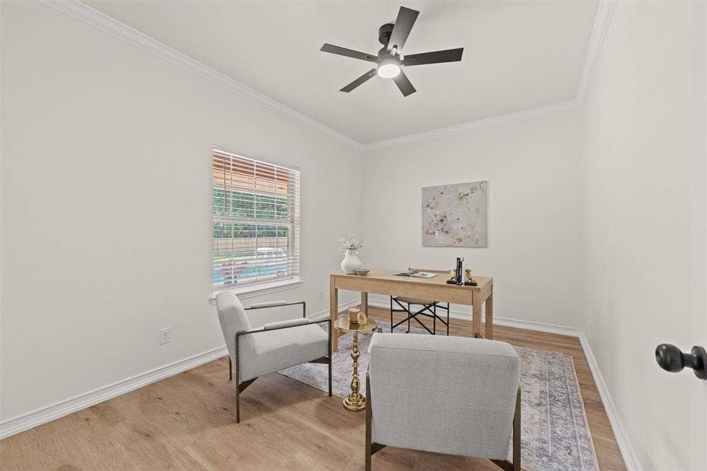 5860 Newt Patterson Road, Mansfield, TX 76063 Dedicated home office