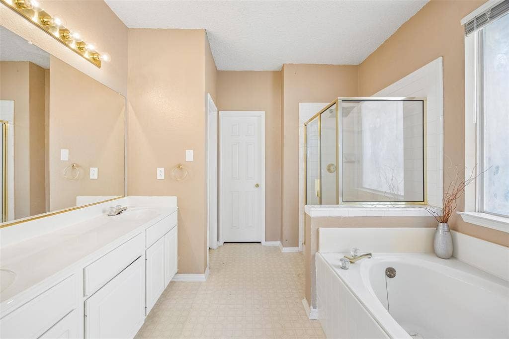 3908 Seaham Court, Plano, TX 75025 3908 Seaham Court, Plano, TX 75025