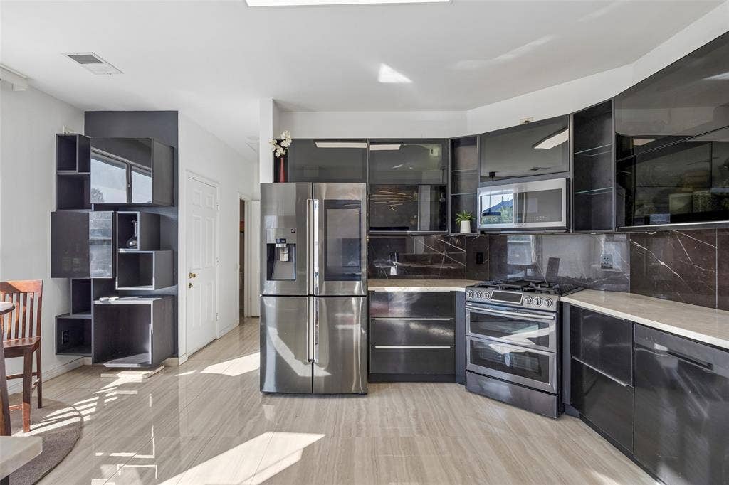 3908 Seaham Court, Plano, TX 75025 3908 Seaham Court, Plano, TX 75025