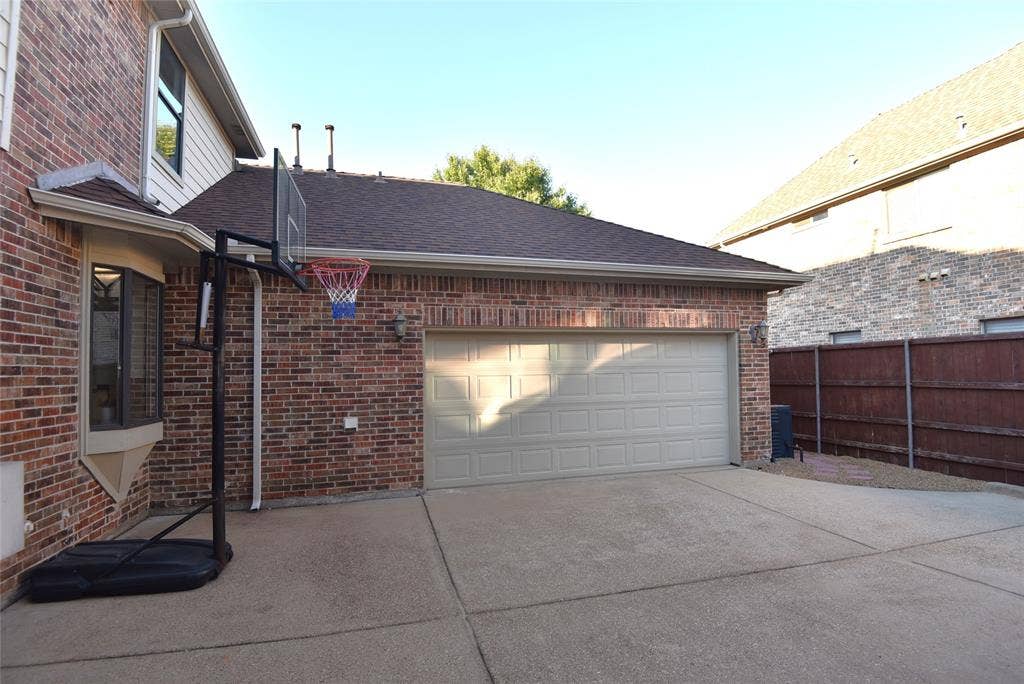15964 Christopher Lane, Frisco, TX 75035