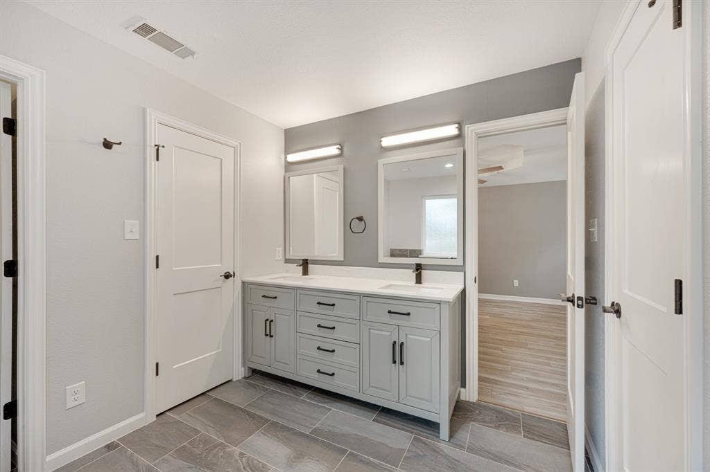 315 Cedar Hill Circle, Lowry Crossing, TX 75407