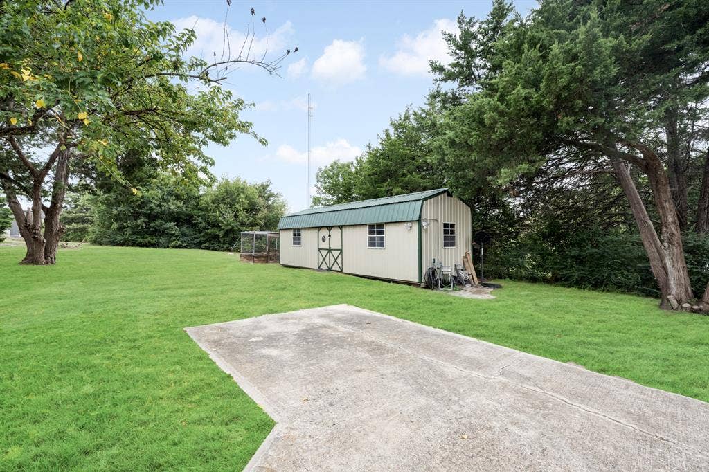 315 Cedar Hill Circle, Lowry Crossing, TX 75407