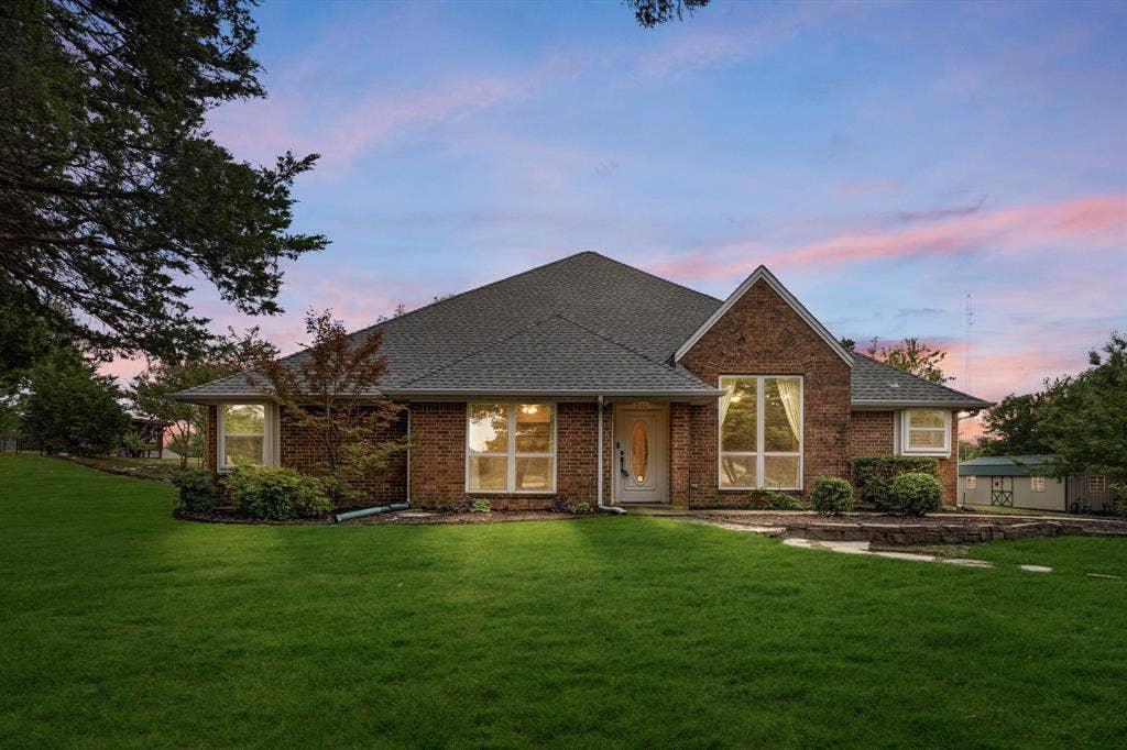 315 Cedar Hill Circle, Lowry Crossing, TX 75407