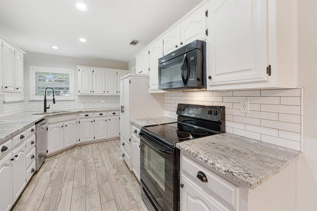 315 Cedar Hill Circle, Lowry Crossing, TX 75407