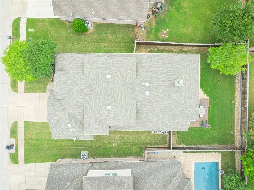5320 Grovewood Drive, McKinney, TX 75071 5320 Grovewood Drive, McKinney, TX 75071