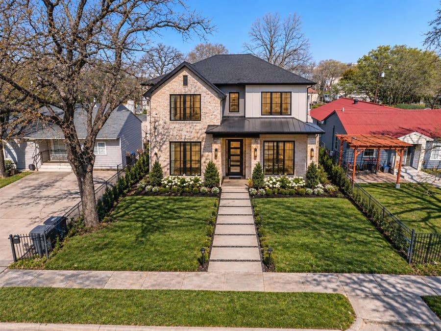 Property photo for 2119 Langdon Avenue, Dallas, TX