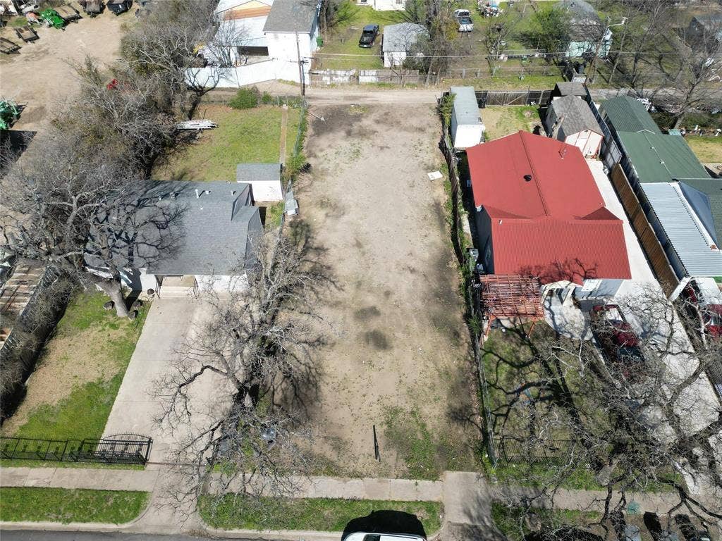 2119 Langdon Avenue, Dallas, TX 75235 2119 Langdon Avenue, Dallas, TX 75235